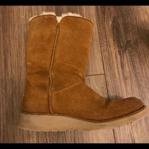 UGG Boots Women’s Size 8